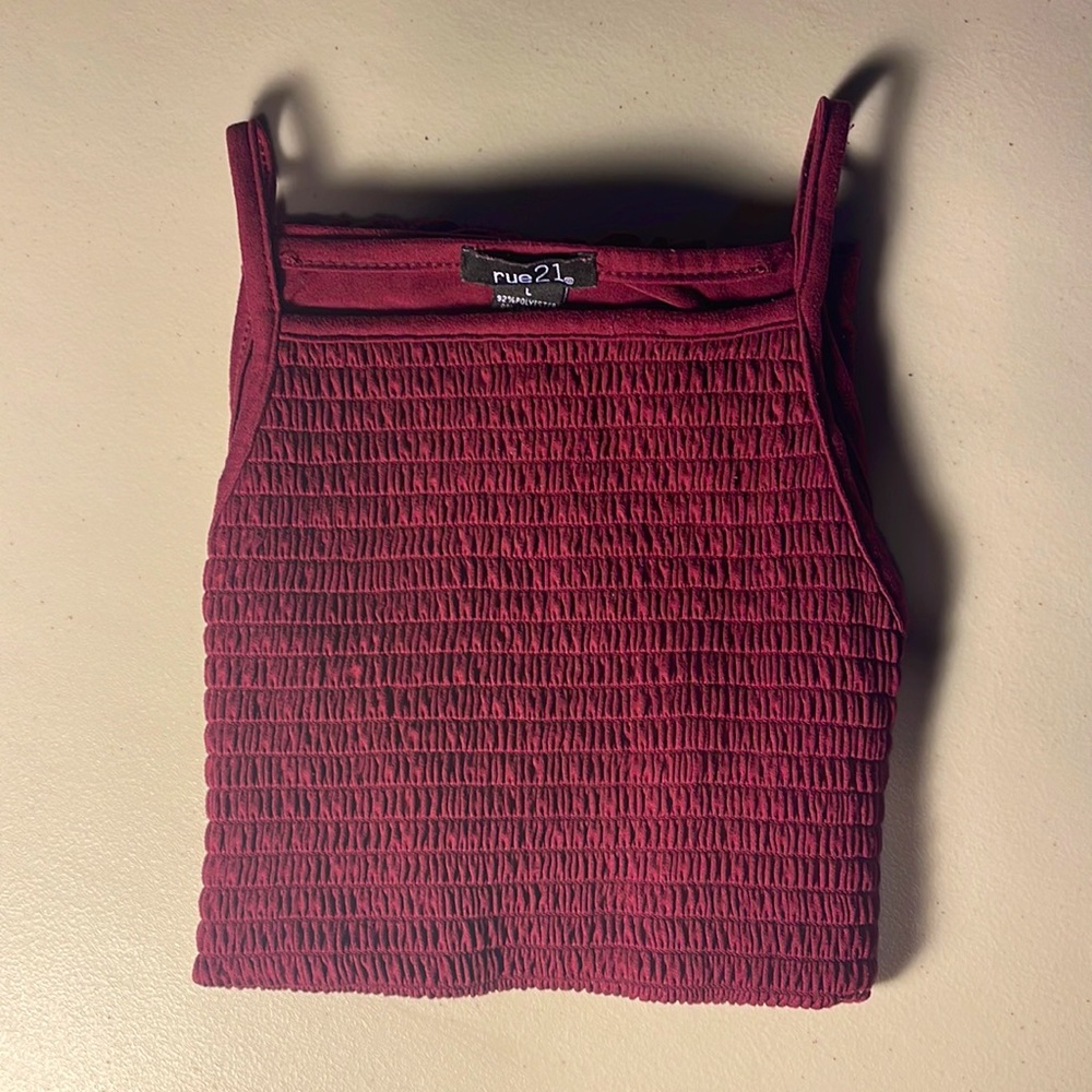 💁‍♀️ Rue 21 Burgundy/Maroon Stretch Tank Top.